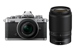 Nikon Z fc + Z 16-50mm VR + 50-250mm VR