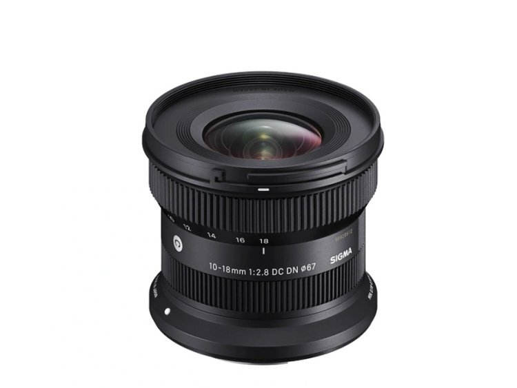 Sigma 10-18mm f/2.8 DC DN Contemporary pre Canon RF