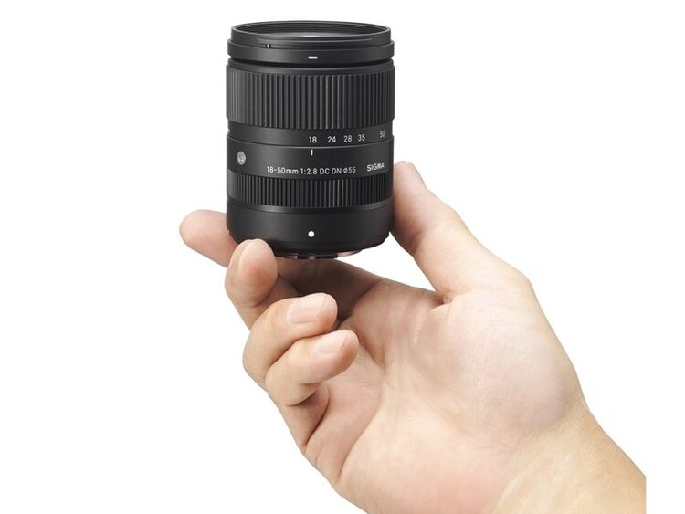Sigma 18-50mm f/2.8 DC DN Contemporary pre FujiFilm X