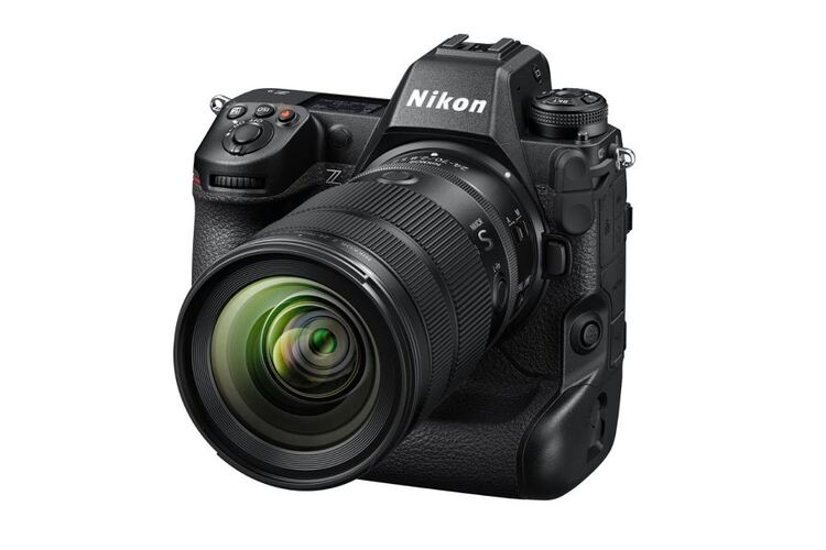 Nikon  Z 24-70mm f/2.8 S II