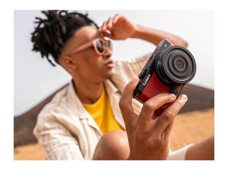 Panasonic Lumix S 26mm f/8