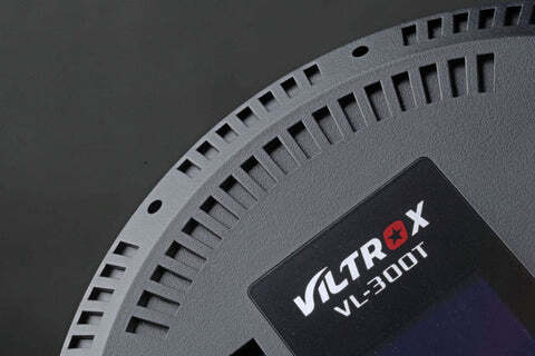 Viltrox VL-300T LED svetlo