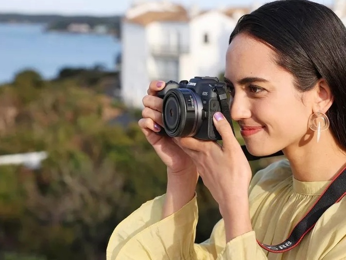 Canon RF 28mm f/2.8 STM