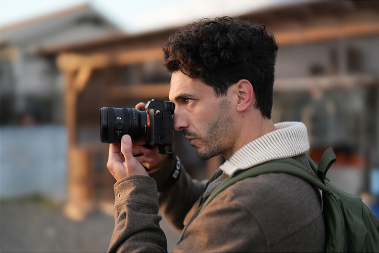 Sony FE 24-50mm f/2.8 G