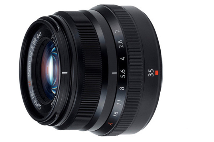 FujiFilm XF 35mm f/2R WR čierny