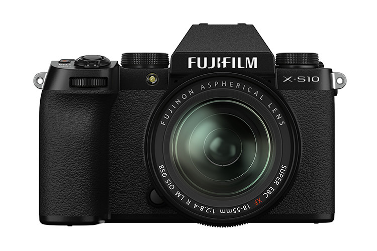 FujiFilm X-S10 + XF 18-55mm