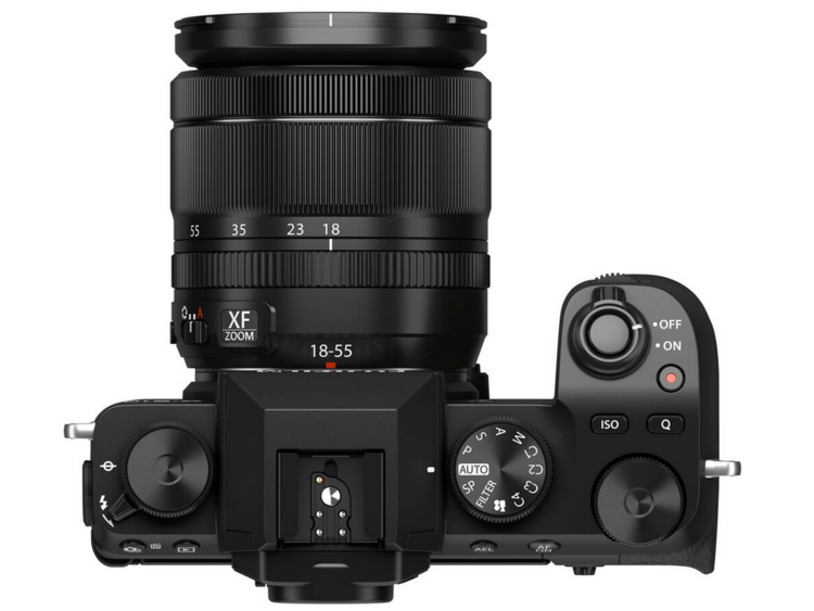 FujiFilm X-S10 + XF 18-55mm