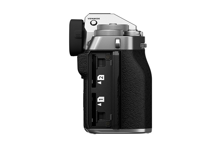 FujiFilm X-T5 telo strieborné