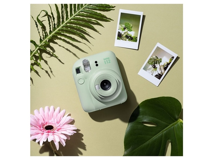 FujiFilm Instax Mini 12 Mint Green