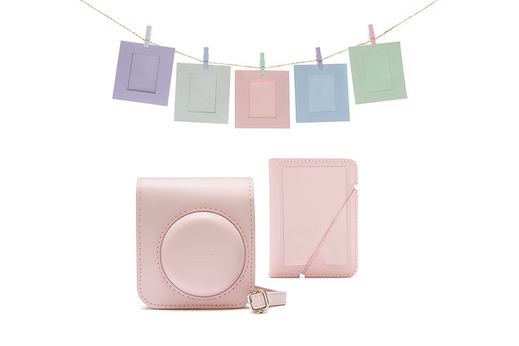 FujiFilm Instax Accessory Kit pre Instax Mini 12 Blossom Pink