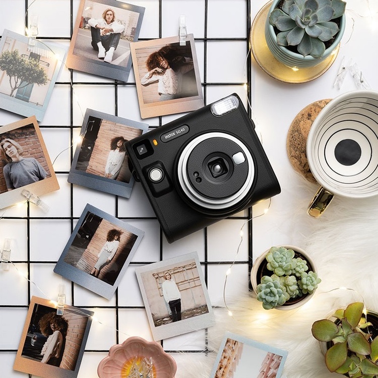 FujiFilm Instax Square SQ40