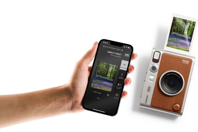 FujiFilm Instax Mini Evo hnedý