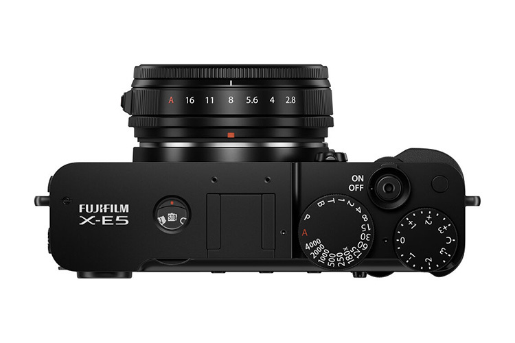 FujiFilm X-E5 + XF 23mm f/2.8 R WR čierny