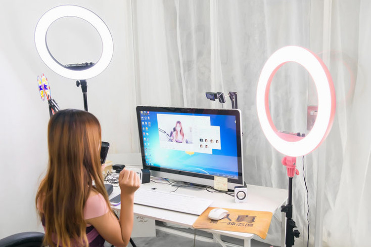 Godox LR160B - kruhové LED svetlo