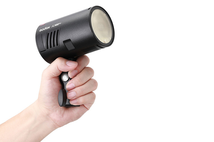 Godox AD100Pro 100Ws - batériový bezdrôtový blesk