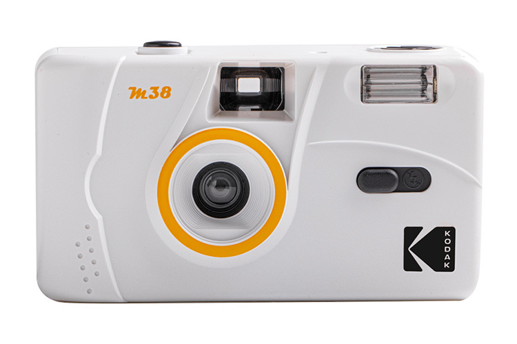 Kodak M38 biely