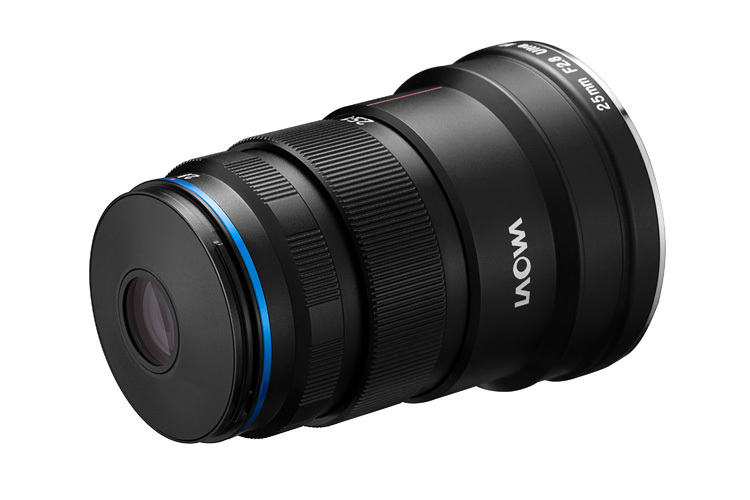 Laowa 25mm f/2.8 2,5-5x Ultra-Macro pre Canon EF