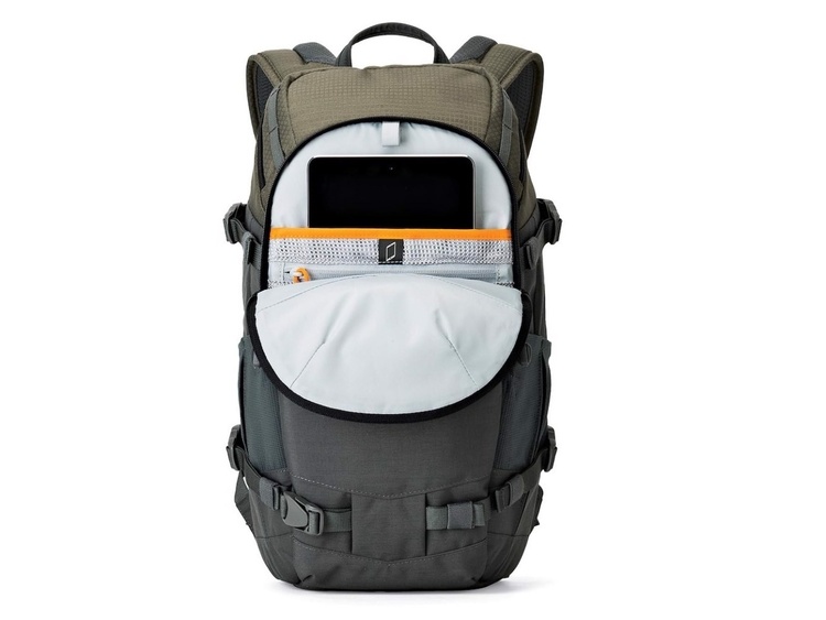 Lowepro Flipside Trek BP 250 AW grey