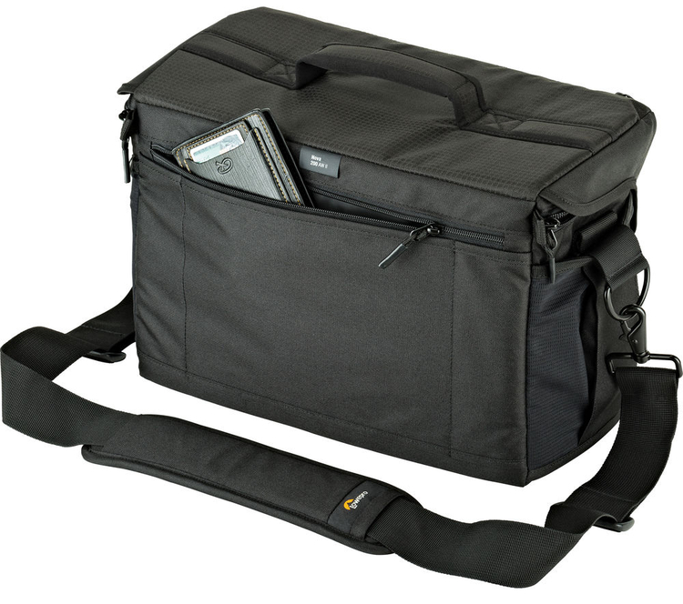 Lowepro Nova 200 AW II čierna