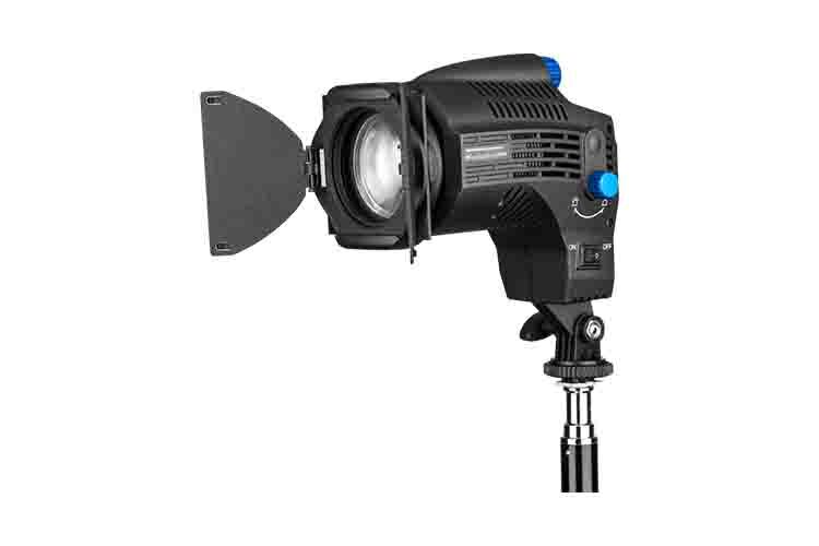 Nanlite LitoLite 8F Fresnel Light