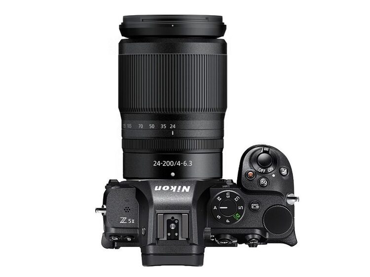 Nikon Z5 II + 24-200mm f/4-6.3 VR