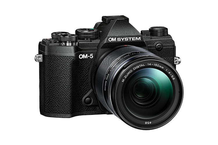 OM System OM-5 + 14-150mm f/4-5.6 II čierny