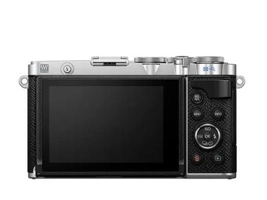 Olympus PEN E-P7 telo strieborné