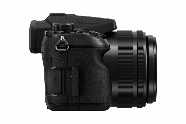 Panasonic Lumix DMC-FZ2000