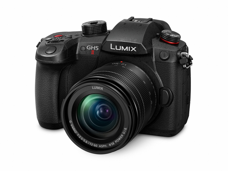 Panasonic Lumix GH5 Mark II + G Vario 12-60mm f/3.5-5.6