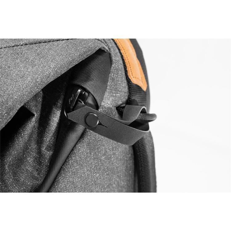 Peak Design Everyday Backpack 20L v2 Charcoal