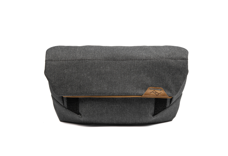 Peak Design Field Pouch v2 Charcoal