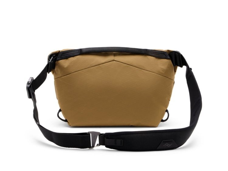 Peak Design Everyday Sling 3L v2 Coyote
