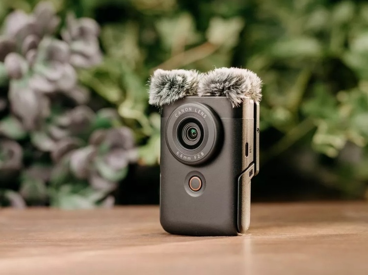 Canon PowerShot V10 Advanced Vlogging Kit čierny