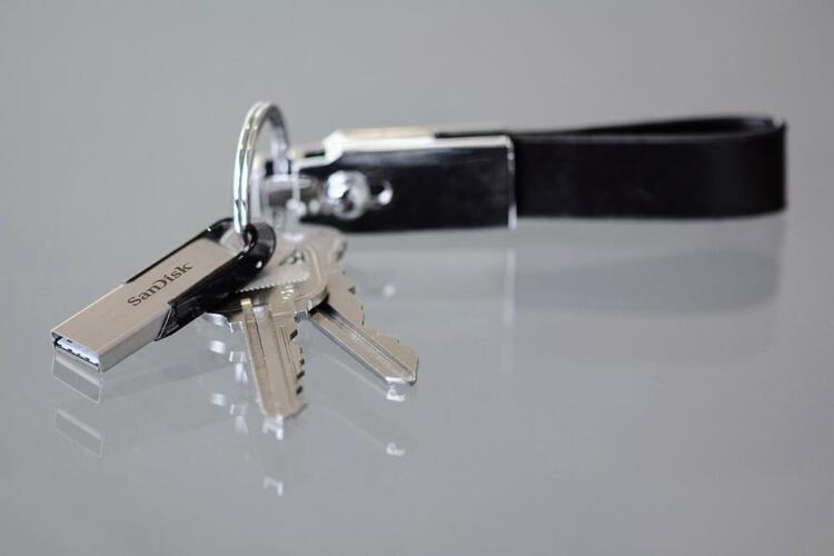 SanDisk Ultra Flair USB 3.0 16GB