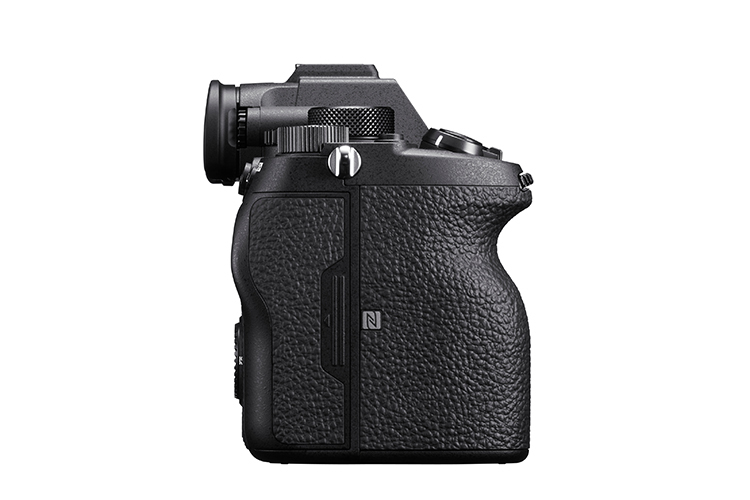 Sony Alpha A7R IV telo