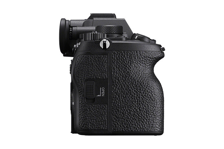 Sony Alpha A7R V telo