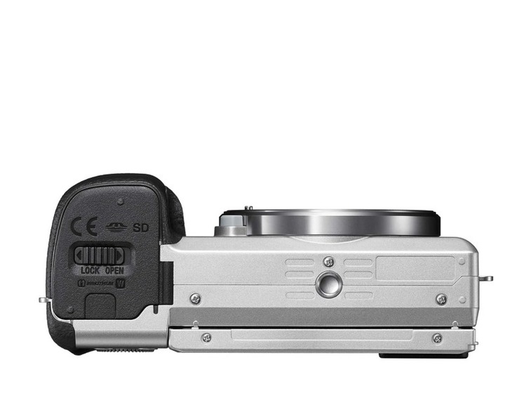 Sony Alpha A6100 A + 16-50mm PZ OS II strieboný