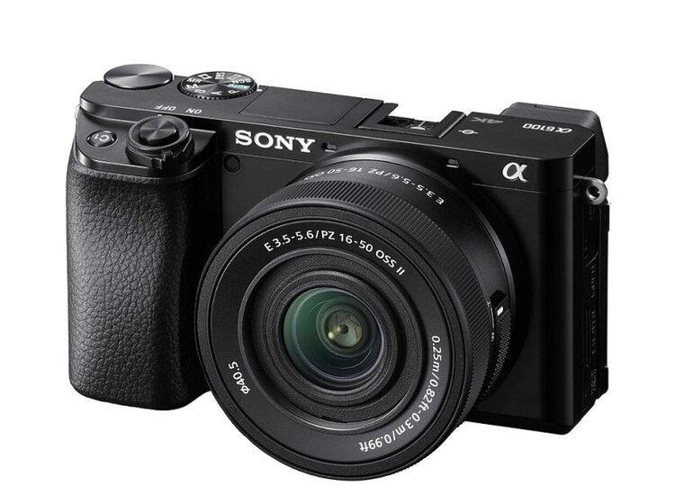 Sony Alpha A6100 A + 16-50mm PZ OS II