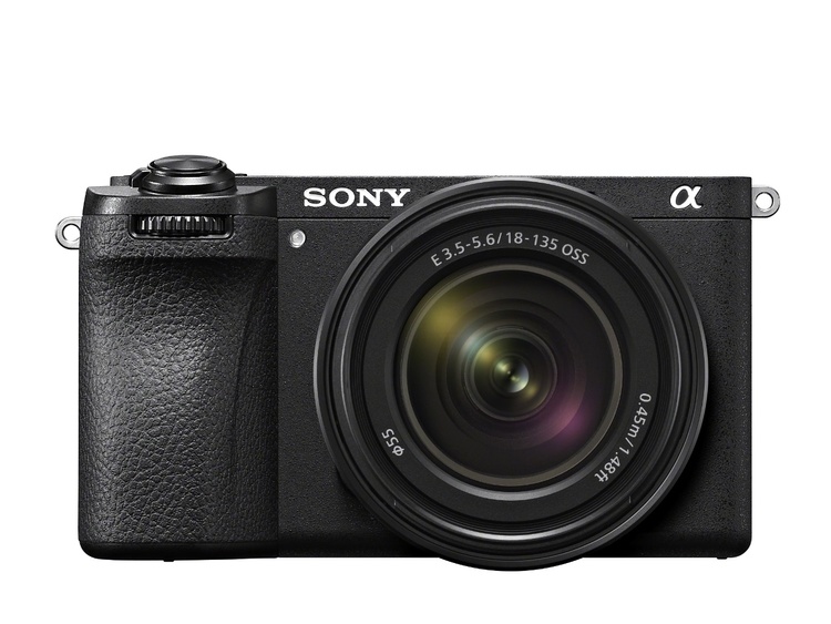 Sony Alpha A6700 + 18-135mm čierny