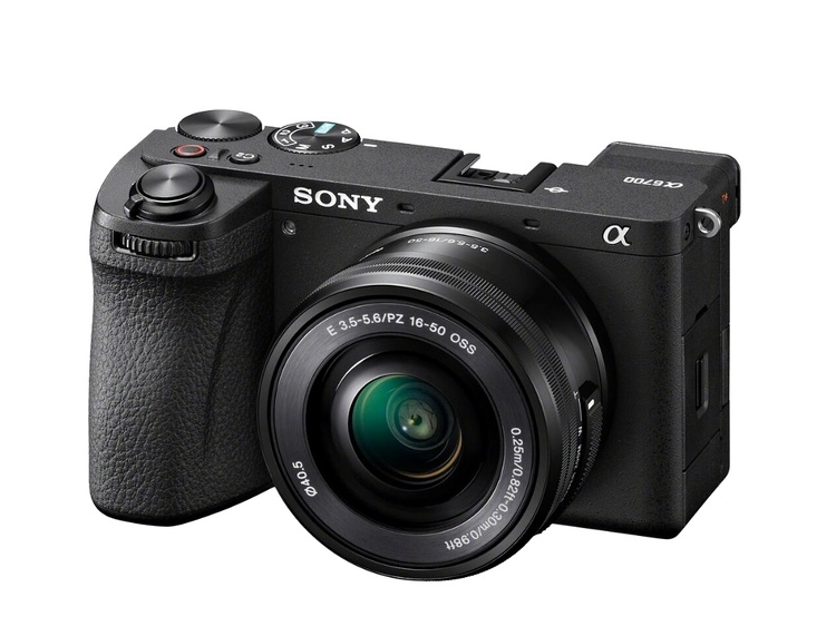 Sony Alpha A6700 + 16-50mm čierny