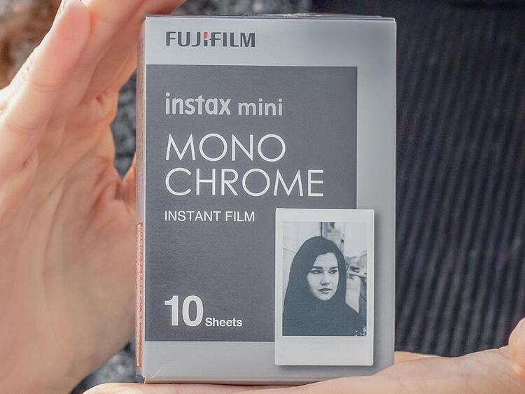 FujiFilm Instax Mini Monochrome 10ks