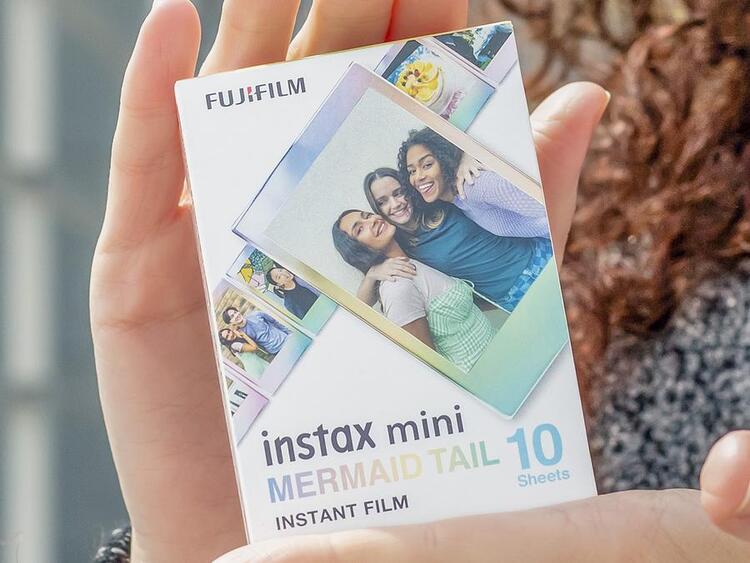 FujiFilm Instax Mini MERMAID TAIL 10ks