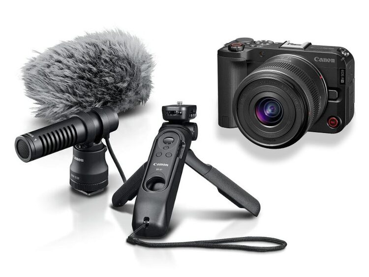 CA- EOS R50 V + RF-S 14-30mm IS STM PZ Content Creator Kit