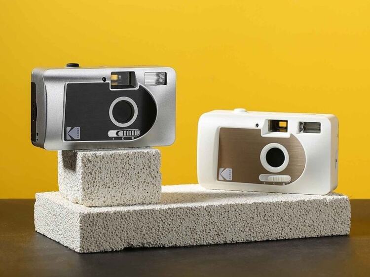 Kodak S88 strieborný