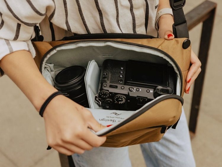 Peak Design Everyday Sling 6L v2 Coyote