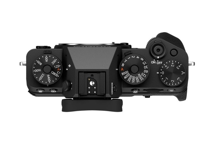 FujiFilm X-T5 + XF 16-50mm f/2.8-4.8 R LM WR čierny