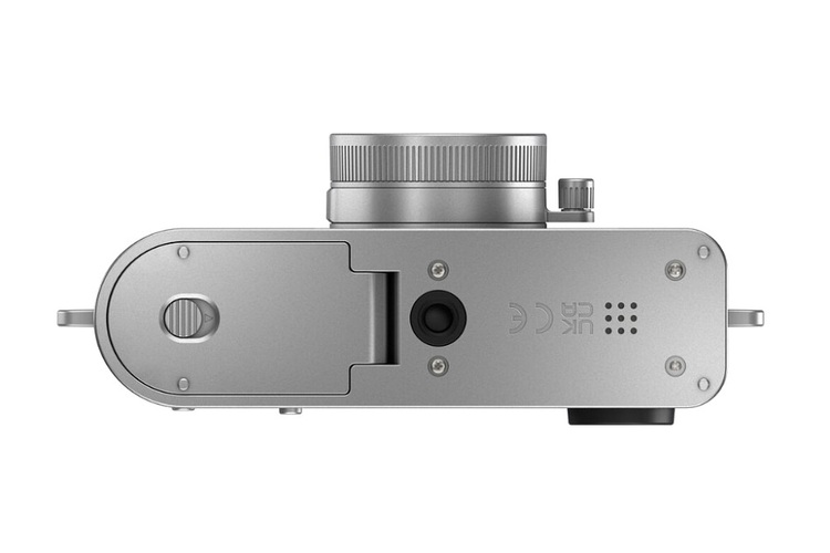 FujiFilm X-Half strieborný