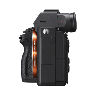 Sony Alpha A7 Mark III + 24-105mm f/4 G OSS