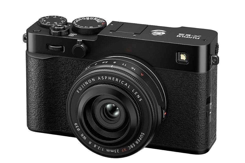 FujiFilm X-E5 + XF 23mm f/2.8 R WR čierny FujiFilm X-E5 + XF 23mm f/2.8 R WR čierny